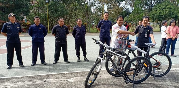  Satuan  Pengamanan  Satpam ITN Malang Amankan Kampus II 