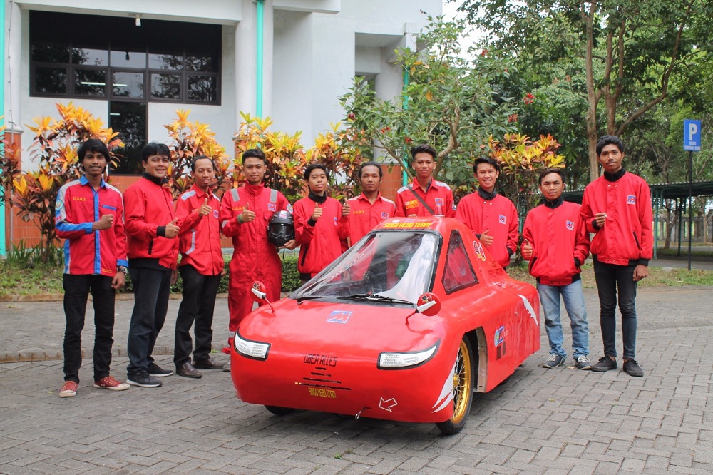 Mobil Hemat Energi ITN Malang Mengaspal di KMHE 2018