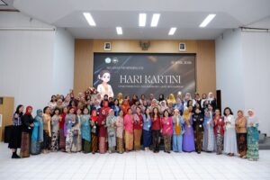 Kehangatan Hari Kartini Rukun Ibu ITN Malang.